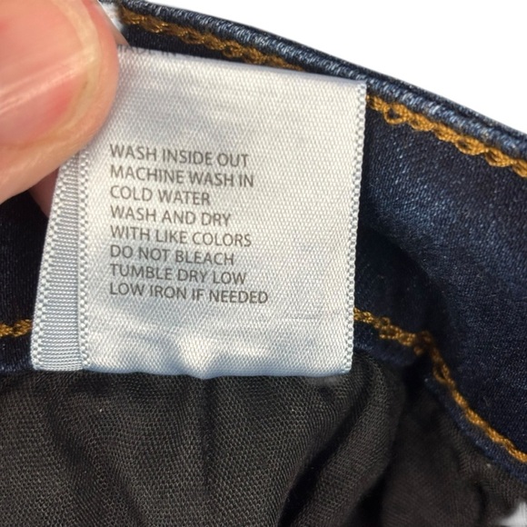 EUC KanCan Women’s Dark Blue High-rise Boot Cut Jeans Sz 32 w/29” inseam - Picture 11 of 12